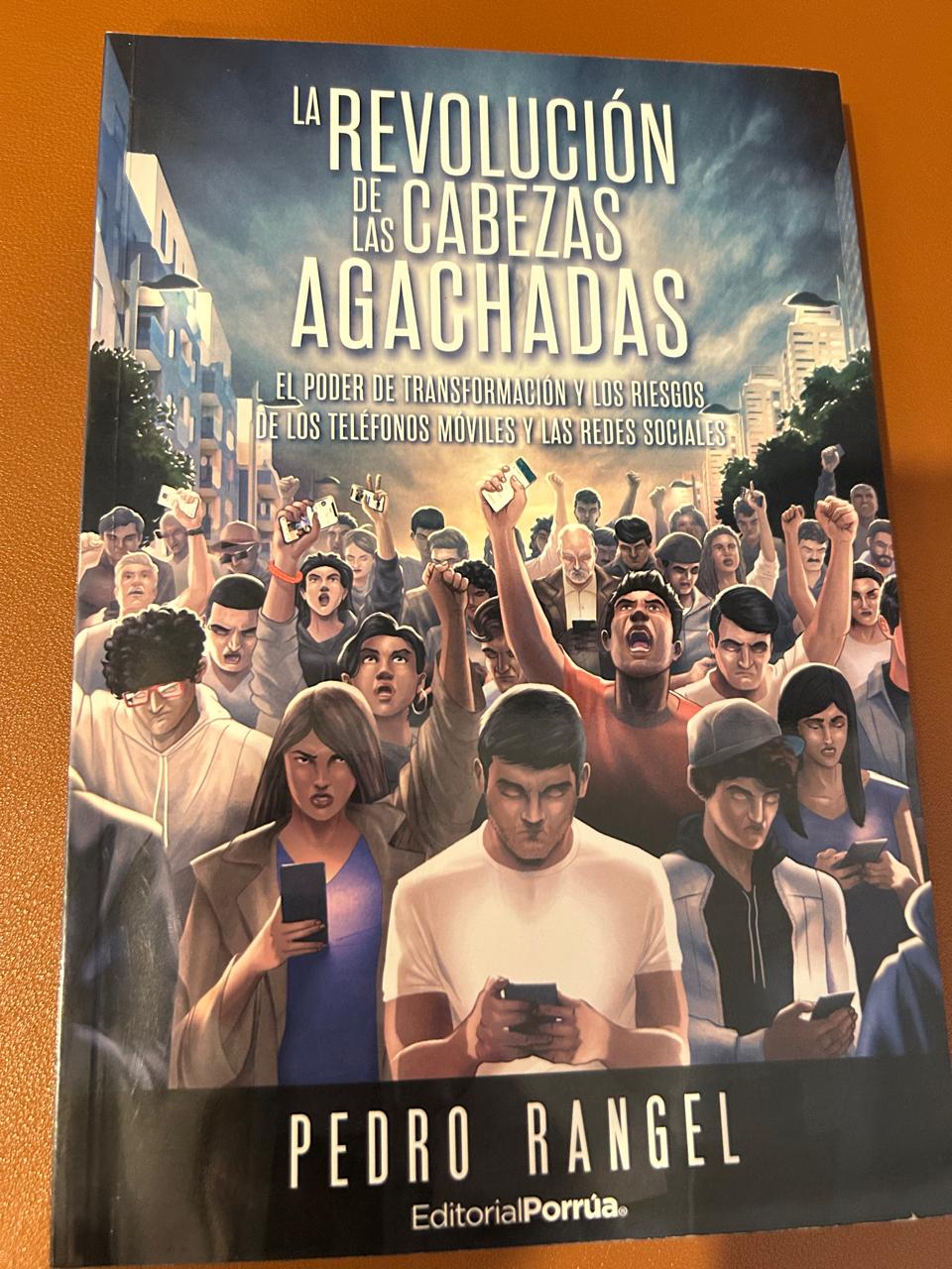 LA REVOLUCIÓN DE LAS CABEZAS AGACHADAS